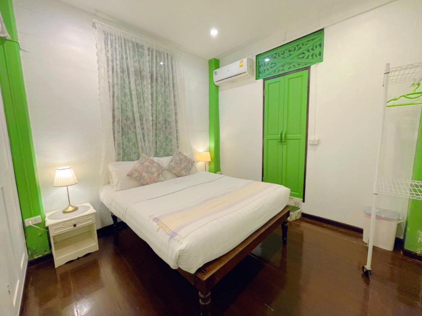 Green Teak House Bangkok Extérieur photo