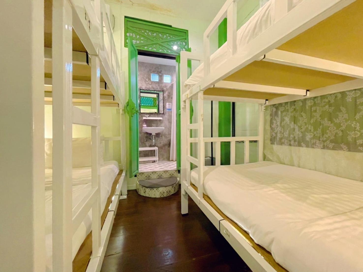 Green Teak House Bangkok Extérieur photo