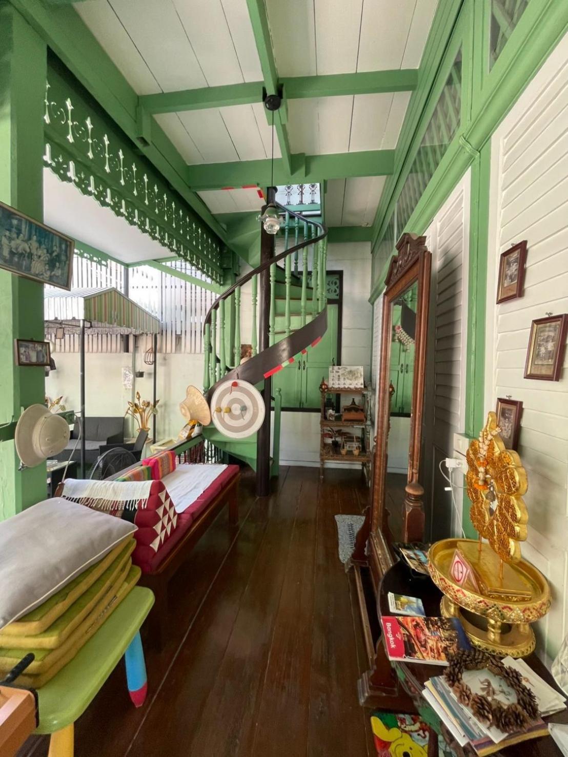 Green Teak House Bangkok Extérieur photo